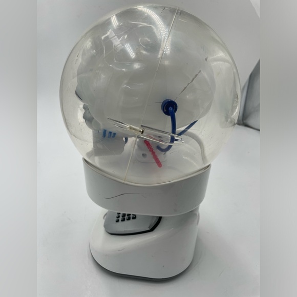 BRIAN THE BRAIN MEGA Brands 2007 Interactive Moving Talking Toy Robot Head RARE. - Picture 9 of 12